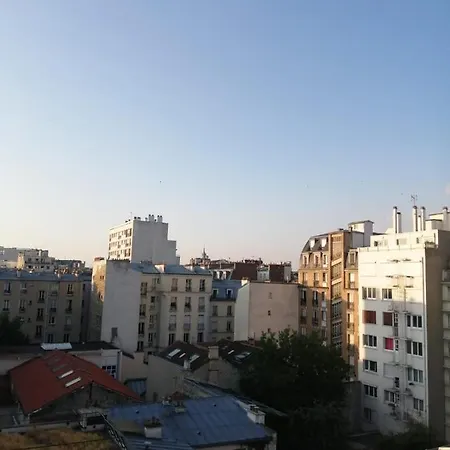 Apartment Sur Les Toits De Paris
